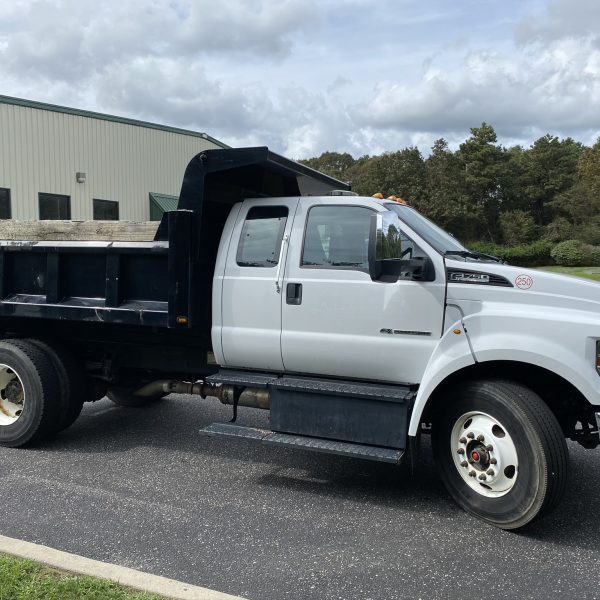 5 Yard Dump Truck Rental | Atlantic Truckworks Rentals