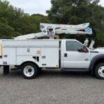 2015-altec-at40g-bucket-truck-21