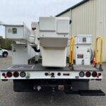 2015-altec-at40g-bucket-truck-33