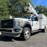 067 Ford F-550 Altec AT37G 39