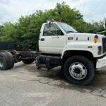 2001-GMC-Chassis-C7500-14