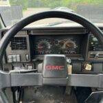 2001-GMC-Chassis-C7500-23