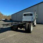 2015-freightliner-m2-106-cab-chassis-19