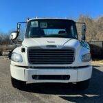 2015-freightliner-m2-106-cab-chassis-13