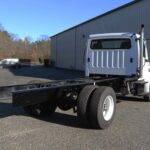 2015-freightliner-m2-106-cab-chassis-3