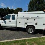 2013-ford-f550-service-truck-25