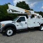 2016-Axion-AT4313I-Bucket-Truck-12