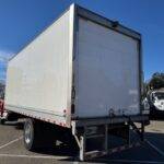 2020-international-22ft-box-truck-9