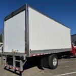 2020-international-22ft-box-truck-18