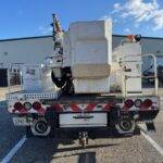 2017-altec-at41m-material-handling-bucket-truck-4