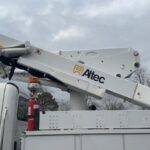 2018-altec-at41m-bucket-truck-48